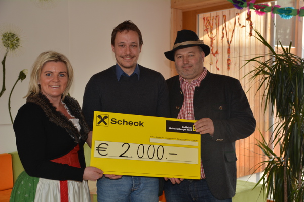 Spendenübergabe Sonneninsel
